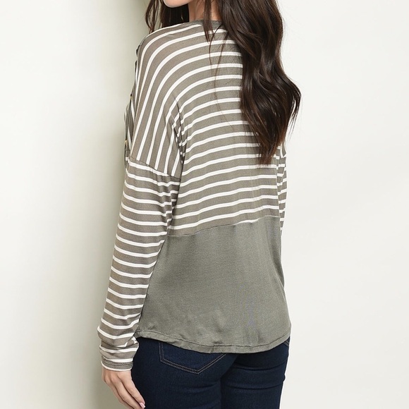 Sage Green Top - Picture 3 of 3